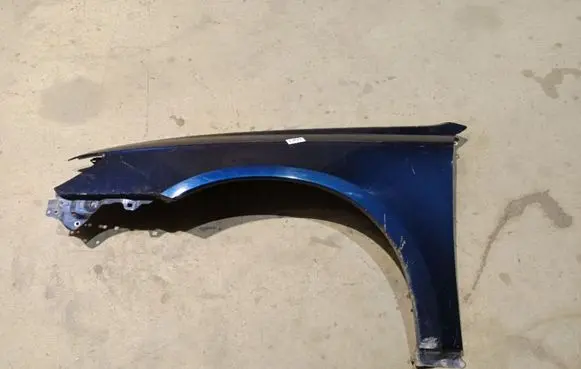 Subaru Legacy Fender