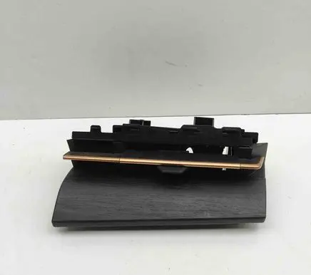 Nissan Ariya Dashboard air vent grill cover trim 687605MR0A