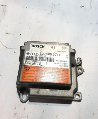 Porsche Cayenne (9PA) Airbag control unit/module 3D0909601E 85001733 0037C0G2Y0XY