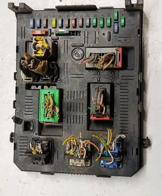 Peugeot 407 Comfort/convenience module 9663510280 01230207 BSI2004