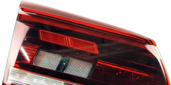 Volkswagen PASSAT B8 Rear/tail lights 3G9945093G