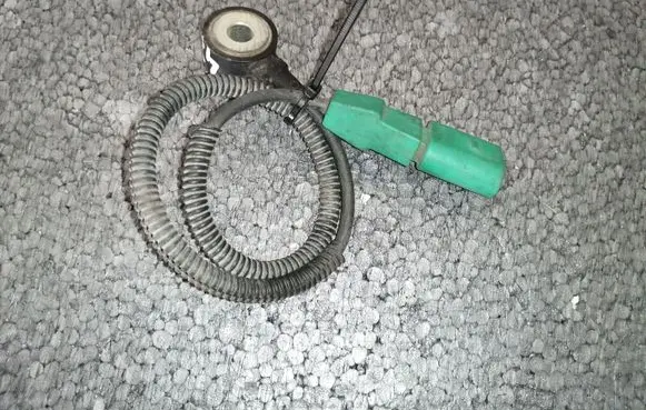 Audi Q5 SQ5 Detonation knock sensor 06E905377A