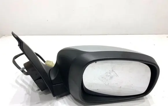 Front door electric wing mirror