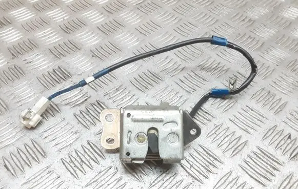 Toyota Yaris Tailgate/trunk/boot lock/catch/latch