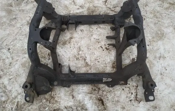 Mercedes-Benz R W251 Front subframe
