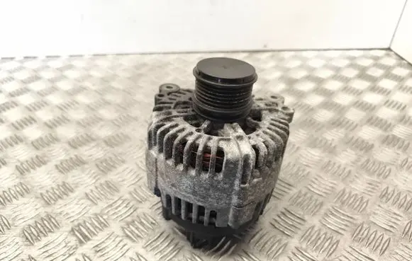Volkswagen Touran I Generator/alternator 06F903023C 403024557 2542695A