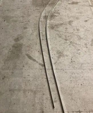 Volkswagen Touareg I Door glass trim 