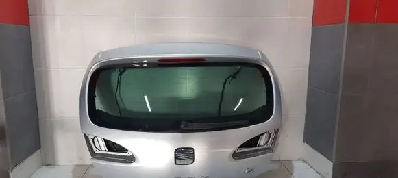 Seat Leon (1P) Truck tailgate 