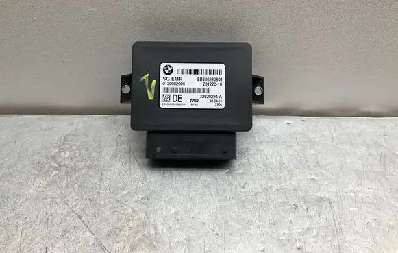 BMW 5 F10 F11 Hand brake control module 6862808 32620294A 23122010