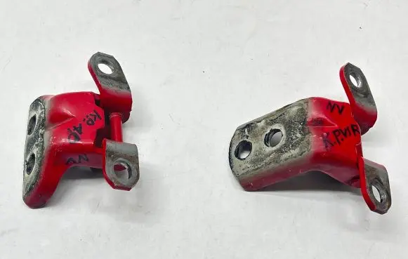 Nissan e-NV200 Front door hinge set 80401AX000