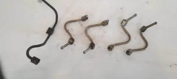 Mercedes-Benz C W203 Fuel injector supply line/pipe 