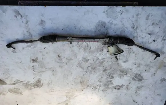 Renault Megane III Steering rack 490017022R