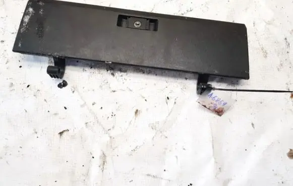 Audi 80 90 B2 Glove box 811857121