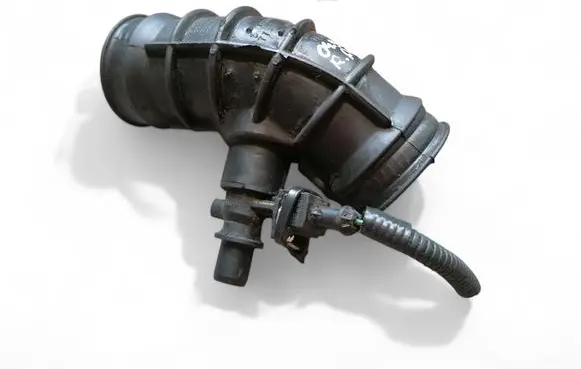 Volvo S60 Turbo air intake inlet pipe/hose 30636854 8653644