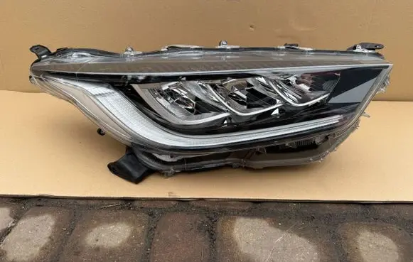 Mazda 2 Headlight/headlamp KOITO-K0-8 S2501M002-S3D