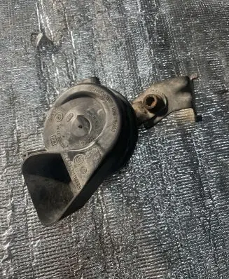 Volkswagen Caddy Horn signal 703881165B