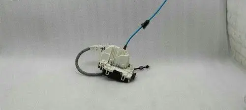 Mercedes-Benz S W221 Front door lock A1667200135