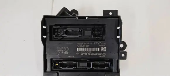 Audi A4 S4 B8 8K Comfort/convenience module 8K0907064M 5DK00991860