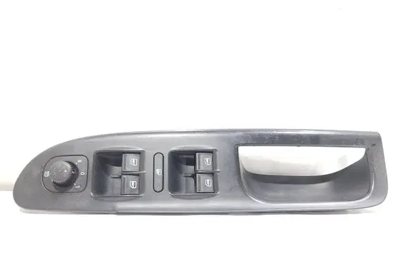 Volkswagen PASSAT B6 Electric window control switch 3C1867171B