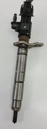 Volvo V60 Fuel injector 31303238