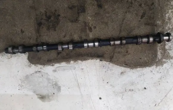 BMW X5 E53 Camshaft 2246744