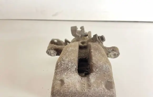 Opel Astra H Rear brake caliper