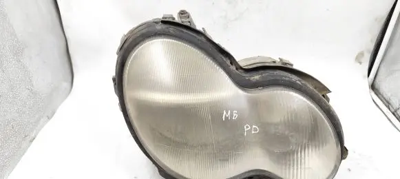 Mercedes-Benz C W203 Headlight/headlamp LE98B646