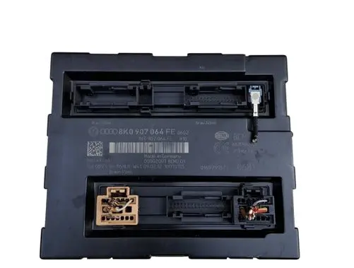 Audi A4 S4 B8 8K Comfort/convenience module 8K0907064FE 00002001