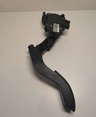 Audi A6 S6 C5 4B Accelerator throttle pedal 8D1721523H
