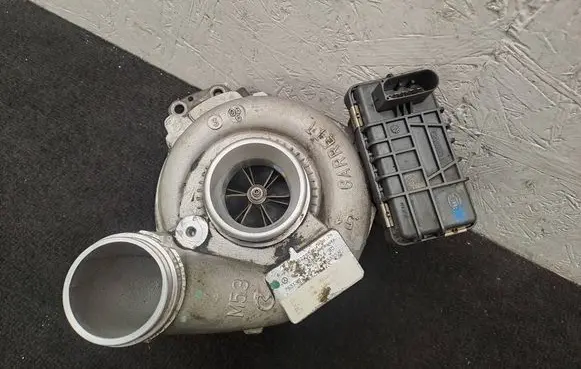 Mercedes-Benz ML W164 Turbo A6420901480 6NW009420 712120