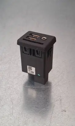 USB socket connector