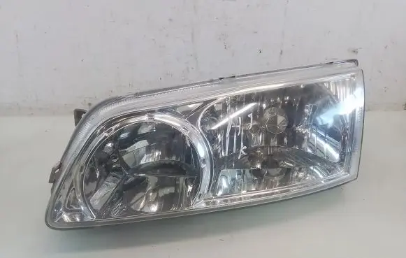 Hyundai H-100 Headlight/headlamp