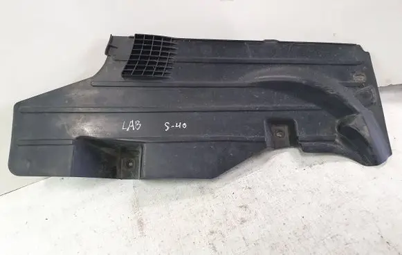 Rear underbody cover/under tray