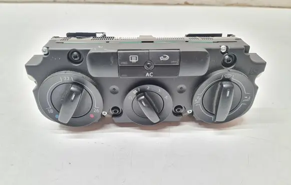 Volkswagen Jetta V Climate control unit 1K1820045B 5HB00932201