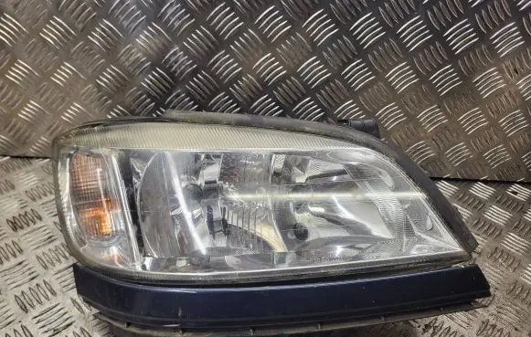 Opel Zafira A Headlight/headlamp