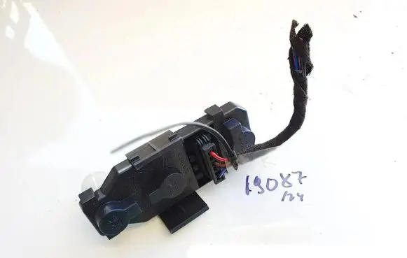 Audi A6 S6 C5 4B Tail light bulb cover holder bl3158b