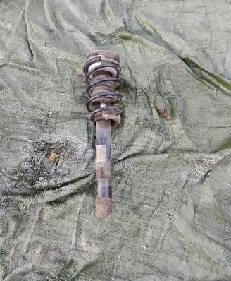 BMW 3 E90 E91 Front shock absorber with coil spring 6796159 E90V015SL 105413