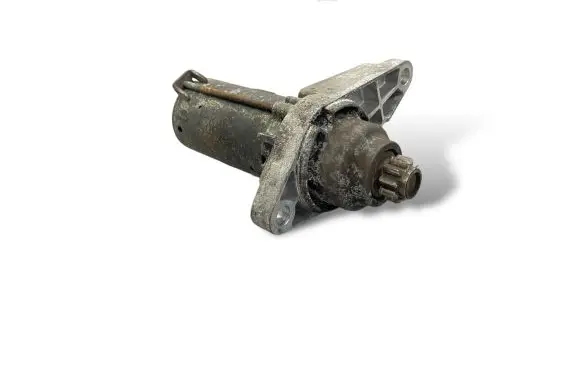 Volkswagen Golf V Starter motor 02T911023S K2233