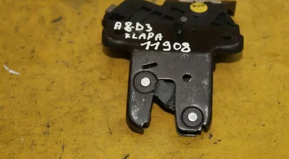 Audi A8 S8 D3 4E Tailgate/trunk/boot lock/catch/latch