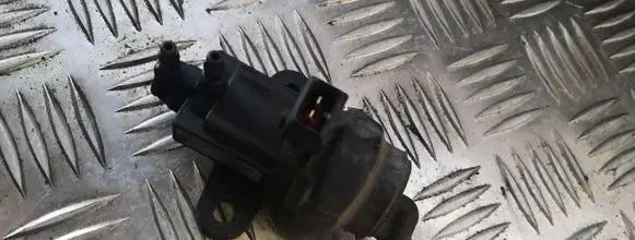 Ford Mondeo Mk III Turbo solenoid valve 3s7q9e882aa