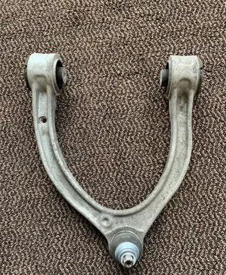 Mercedes-Benz C W205 Front lower control arm/wishbone