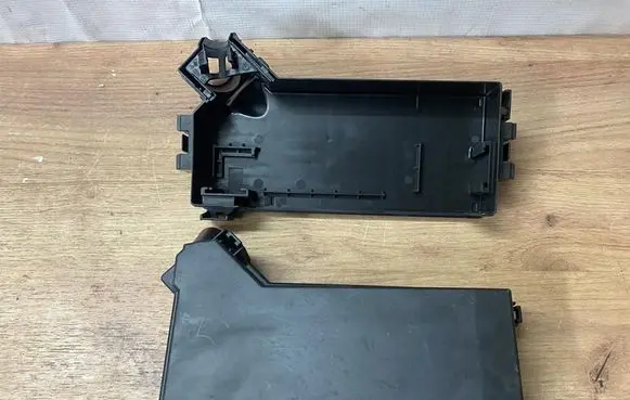 Renault Megane E-Tech Fuse box set