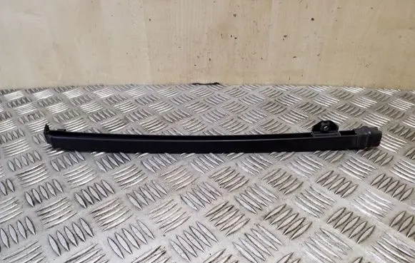 KIA Sportage Rear door windshield rail 