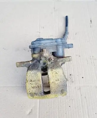 Audi A5 8T 8F Rear brake caliper 32335478
