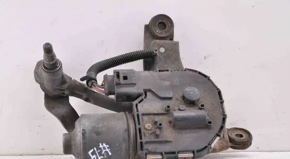 Front wiper linkage and motor