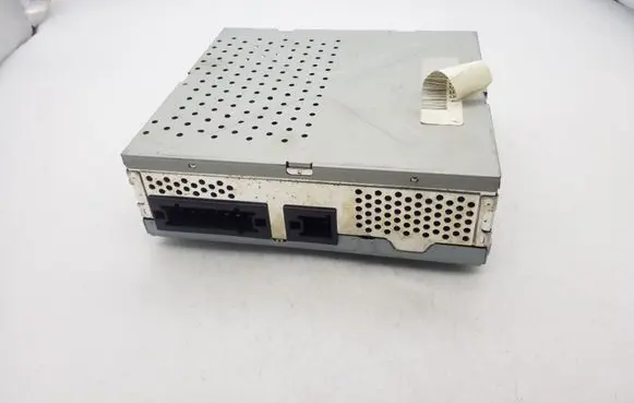 Mercedes-Benz CLS C219 Radio/CD/DVD/GPS head unit A2118703989 61579575