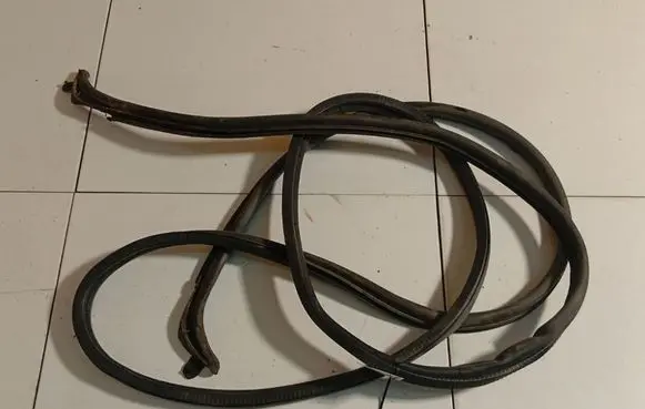 Ford Transit Trunk rubber seal (body) 