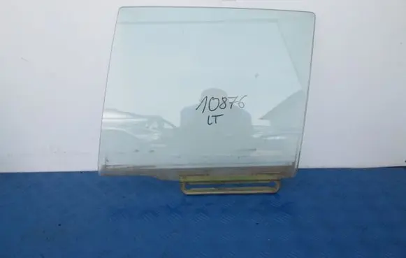 Mazda 323 Rear door window glass