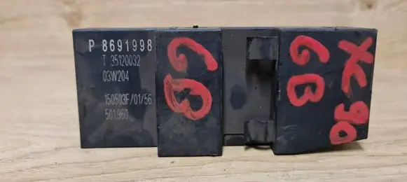 Volvo XC90 ESP (stability system) control unit 8691998