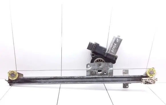Peugeot Boxer Front door window regulator with motor CMPD341200